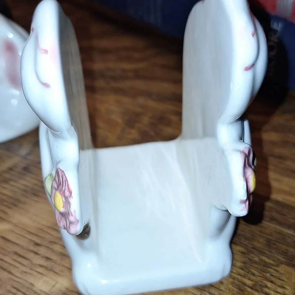Vintage 1983 Avon Bunny Rabbit Salt and Pepper Shakers-Napkin Holder